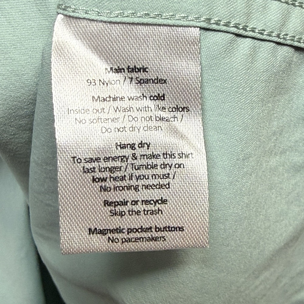 Poncho Men's Casual Button-Down Shirt in Light Sage - Picture 4 of 11